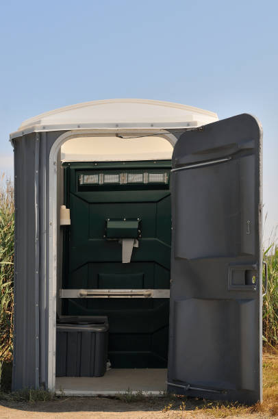 Portable Toilet Options We Offer in Iona, ID